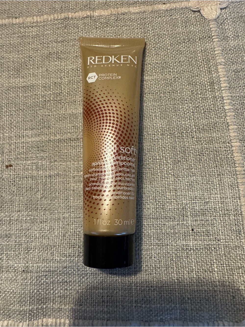 Redken gold and black Soft Conditioner Travel Tube